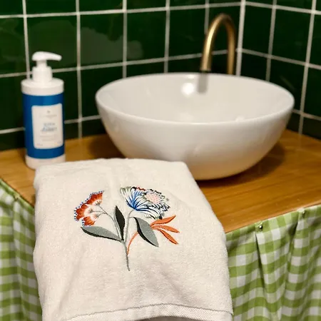 Farinhas - Authentic Flat Set In The Heart Of *