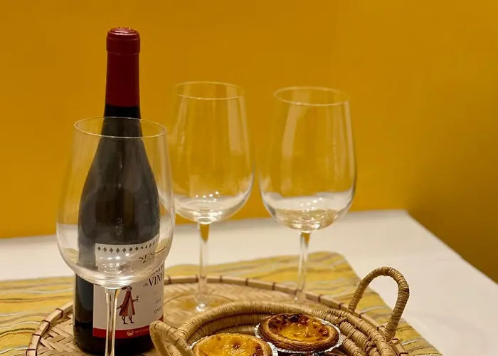 Farinhas - Authentic Flat Set In The Heart Of *