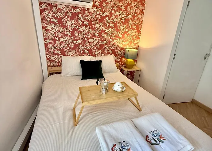 Apartamento Farinhas - Authentic Flat Set In The Heart Of