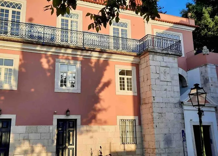 Farinhas - Authentic Flat Set In The Heart Of *