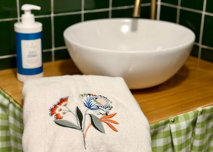 Farinhas - Authentic Flat Set In The Heart Of *